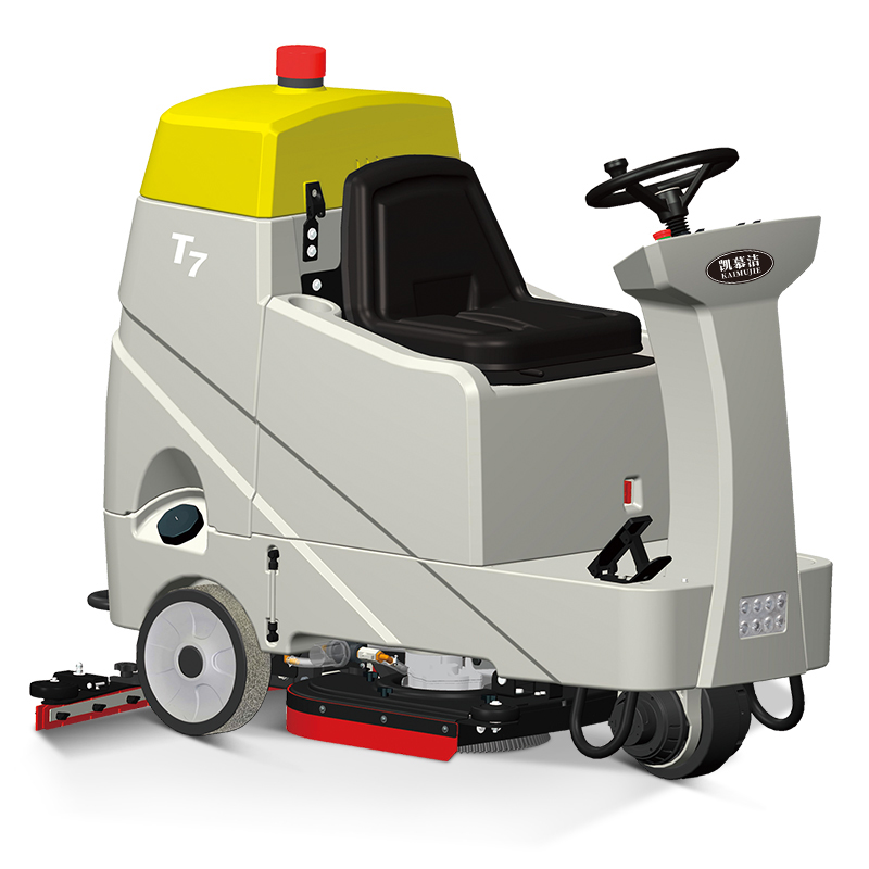 T7 Ride On Floor Scrubber