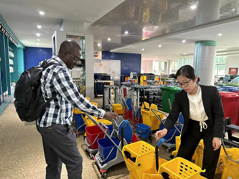 Warmly Welcome Customers From All Over The World To Visit Guangzhou Kanghome Sample Hall For Exchanges And Cooperation